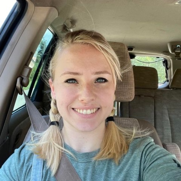 Meet your Posher, Amber - Picture 1 of 1